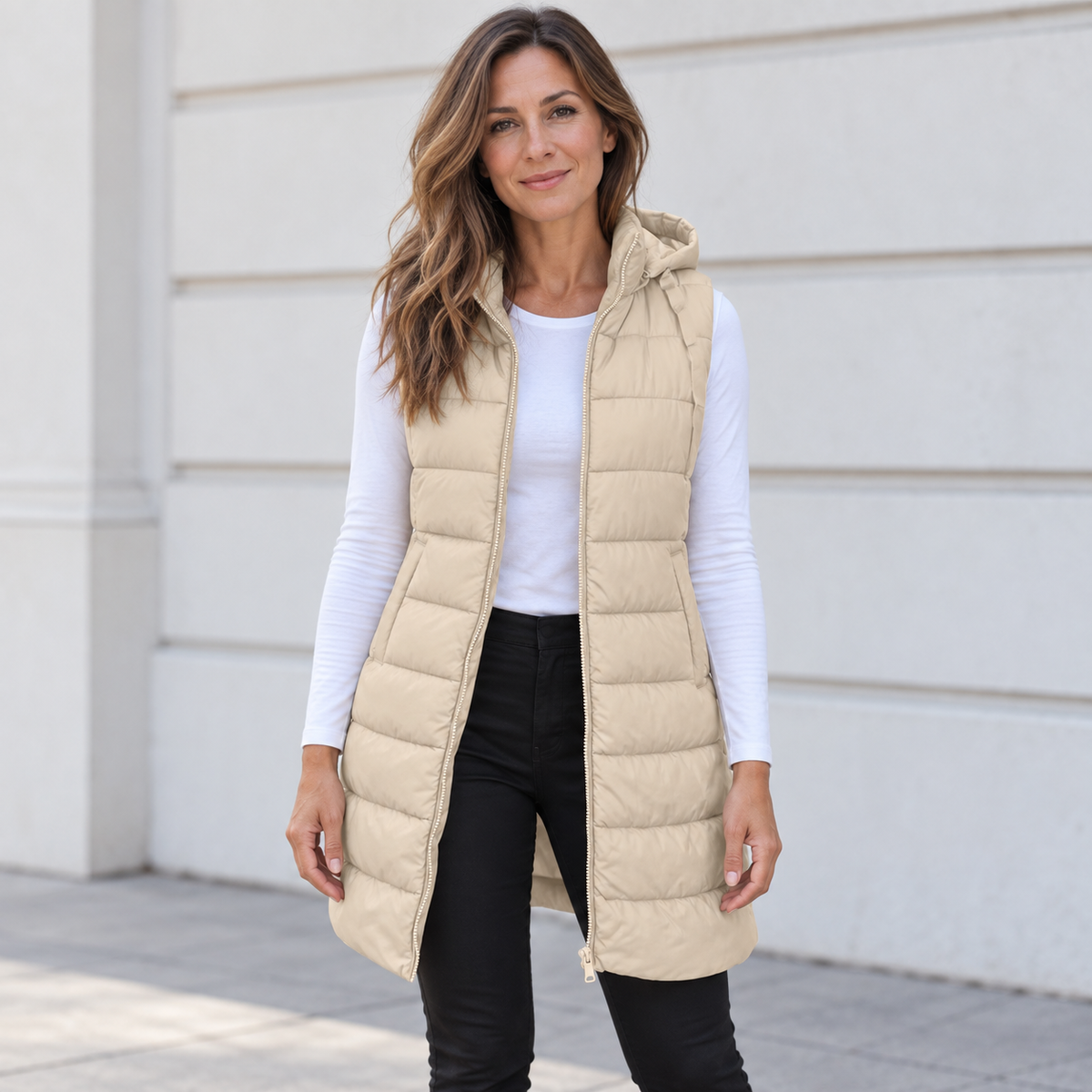 CÉLIANE | GILET LONG MATELASSÉ À CAPUCHE POUR FEMMES