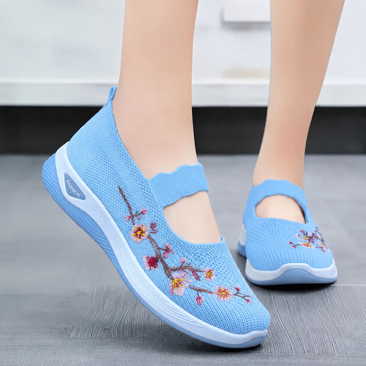CÉLIANE | BASKETS FLORALE EMBROIDÉES POUR FEMMES